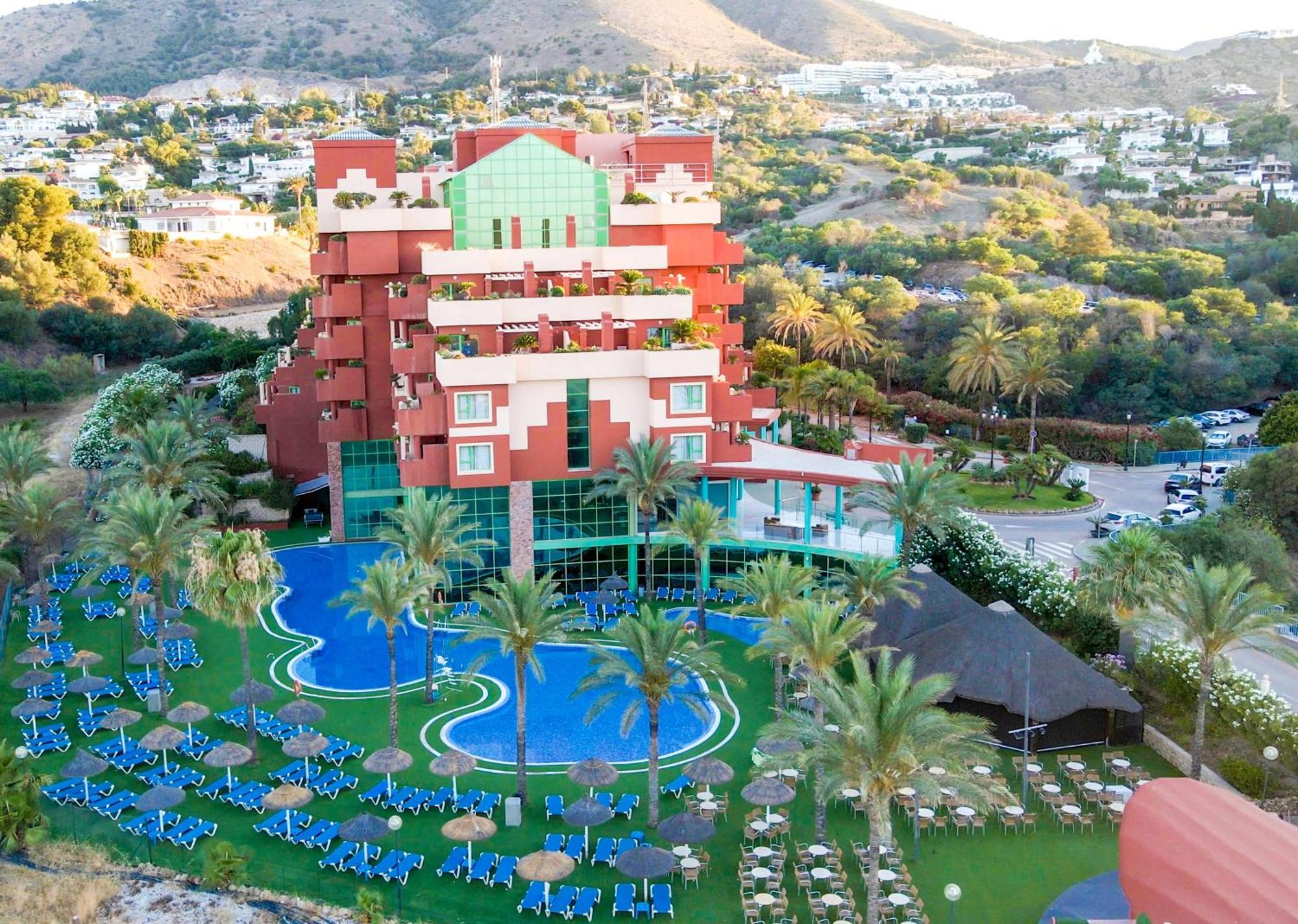 Holiday World Resort Беналмадена Екстериор снимка